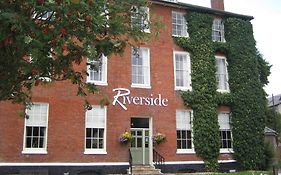 The Riverside House Hotel